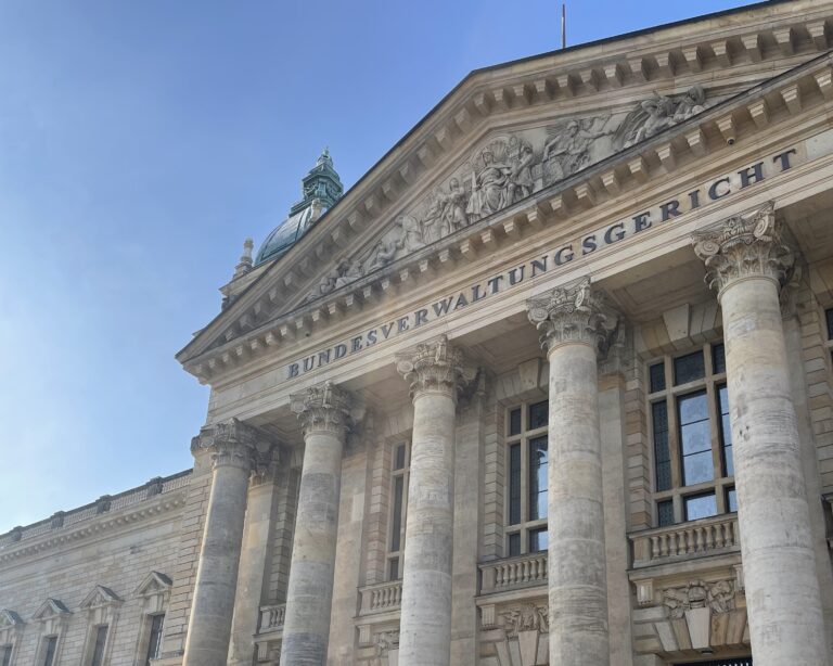 Der integrierte Jura-Bachelor kommt.